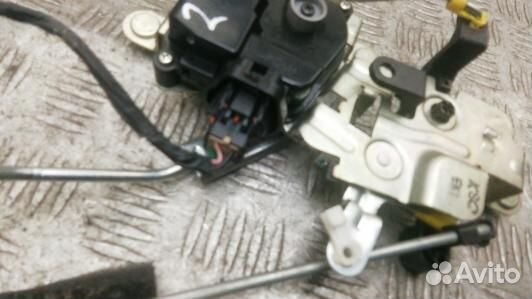 Замок двери сдвижной левой hyundai H1 (starex) 2 (XEA25GB02)