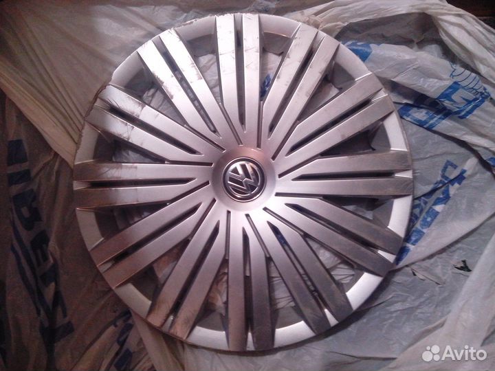 Колпак на volkswagen polo R15 1шт.Оригинал