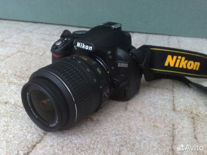 Nicon D3100