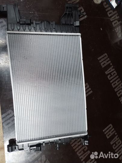 Радиатор охлаждения chevrolet cruze 1.8