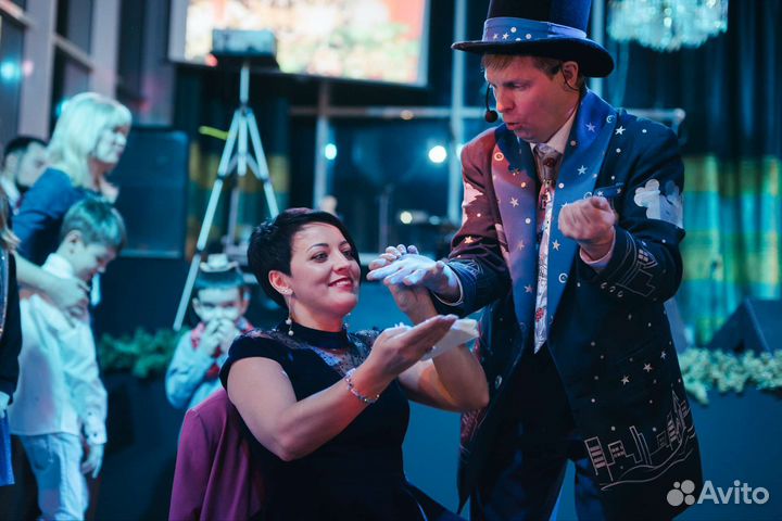 Фокусник престидижитатор