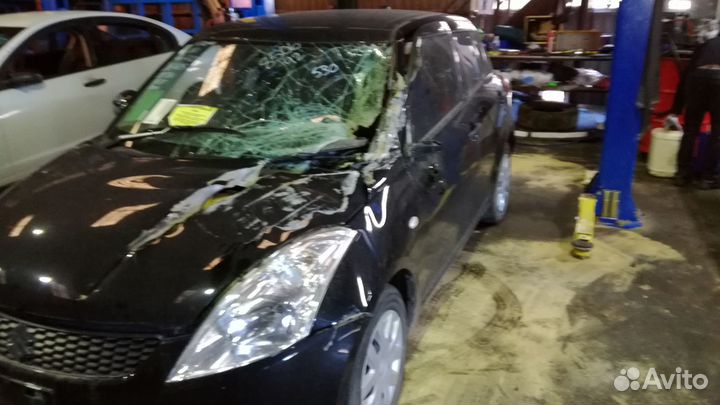Разбор на запчасти Suzuki Swift 2011