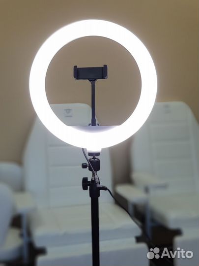 Кольцевая лампа 32см