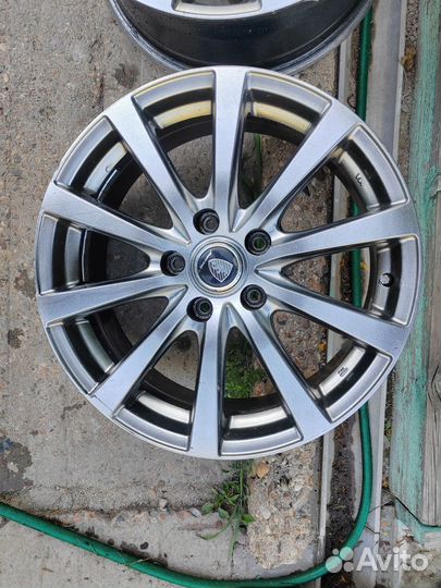 Диски r17 7j 5x114.3 et50 Manaray Sport