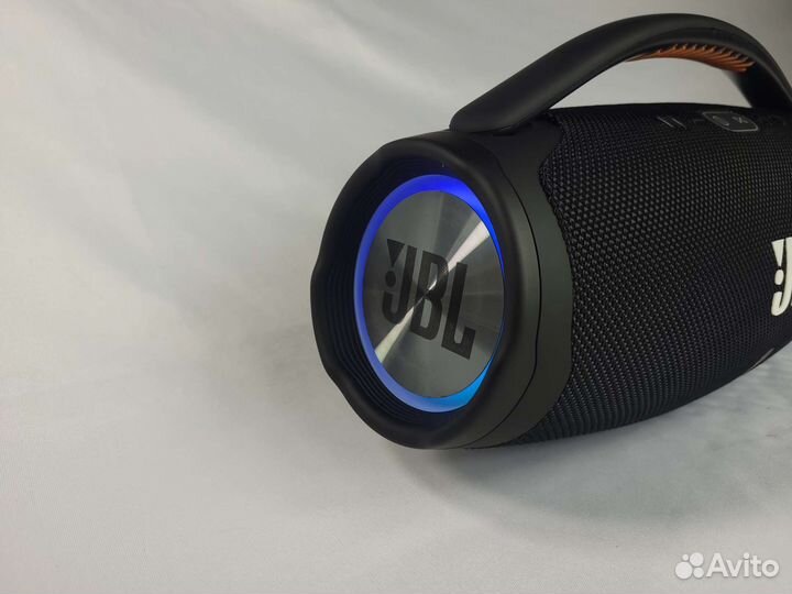 Портативная колонка Boombox 3 30 W с подсветкой