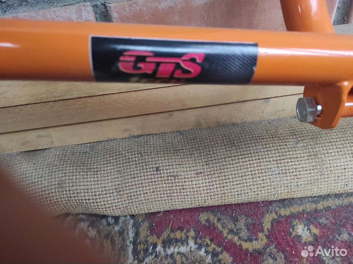 Растяжка передних стоек 