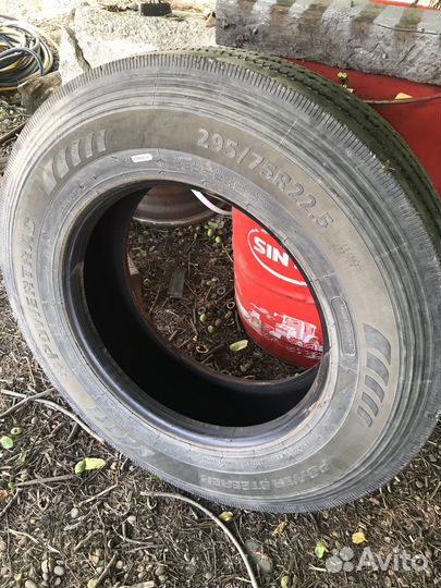 Резина 295 75 22.5