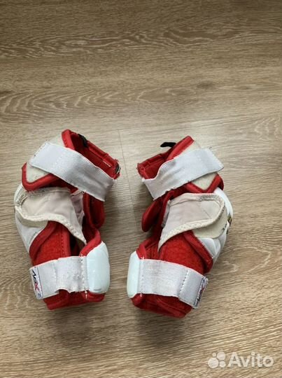 Налокотники хоккейные bauer