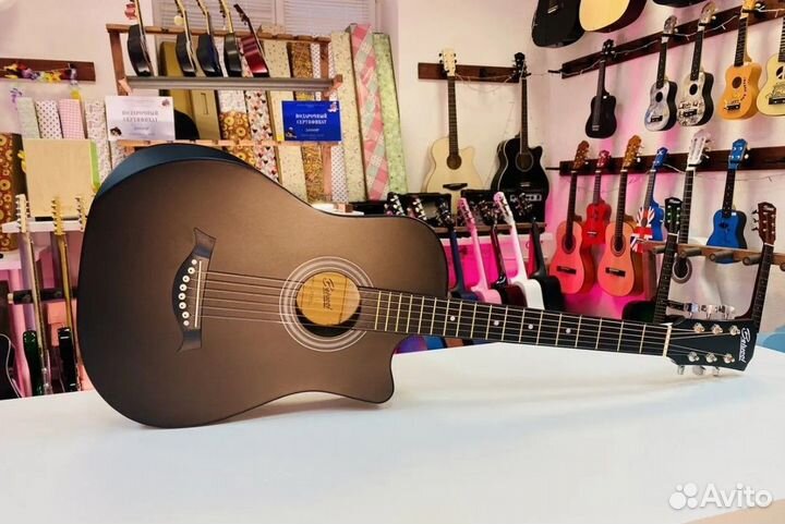 Новая гитара Belucci BC-C38BK из карбона