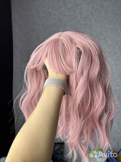 Парик розовый
