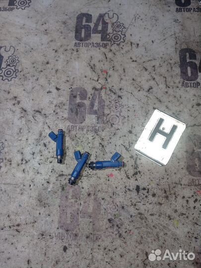 Форсунка Топливная Toyota Yaris p 90 Оригинал