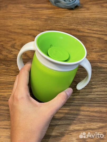 Поильник непроливайка