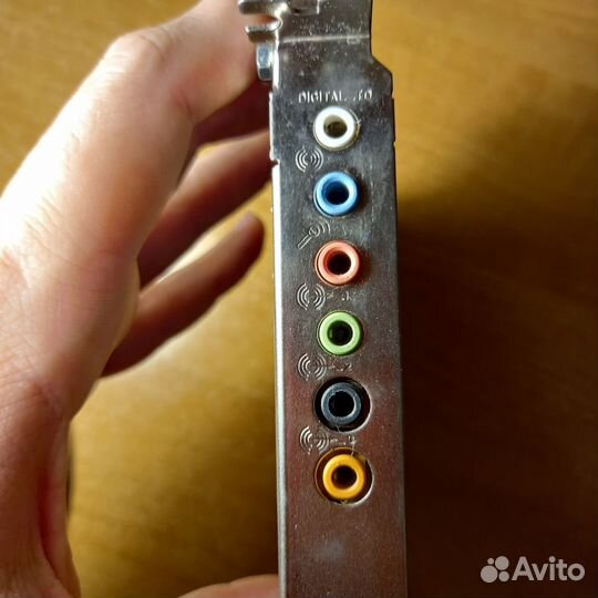 Аудиокарта sound blaster audigy 4 SB0610