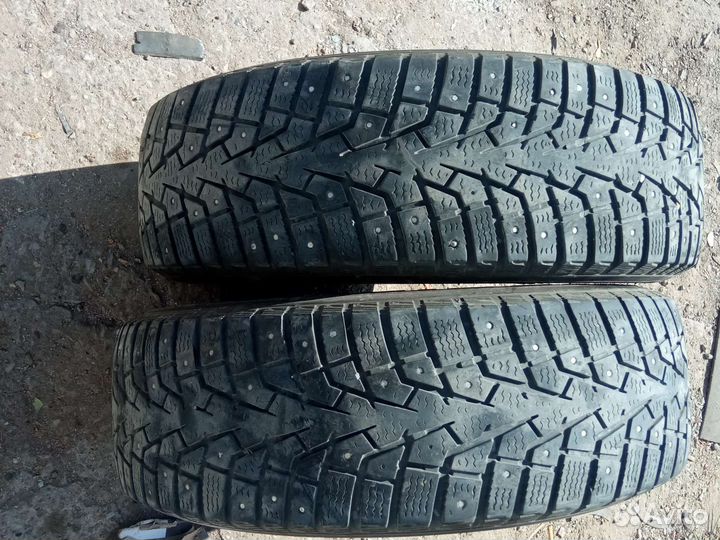 Maxxis ArcticTrekker NP3 195/65 R15