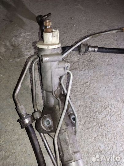 Рулевая рейка на мерседес 639