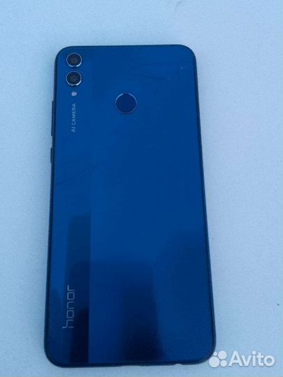 Телефон Honor 8X