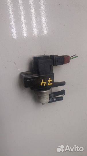 Клапан воздушный Nissan Navara, 2005