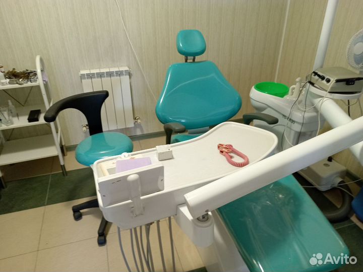 Стоматологическая установка TS6830 бу