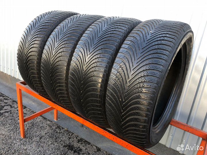 Michelin Alpin 5 215/55 R17