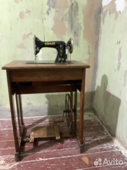 Швейная машина