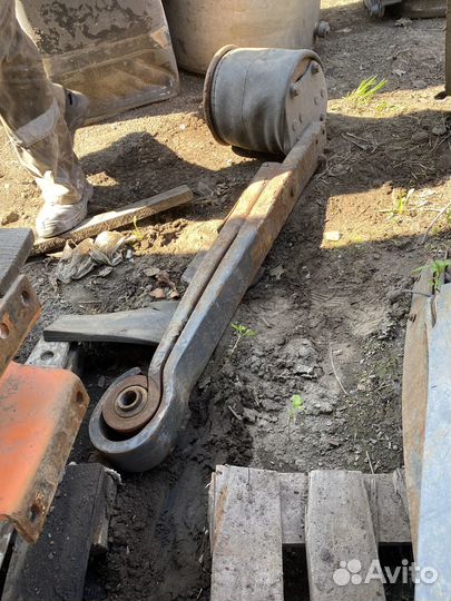 Рессора задняя scania 3 1377804 1381882