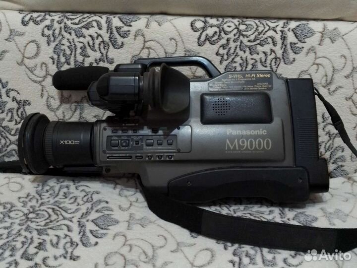 Видеокамеры Panasonic M3000, М9000