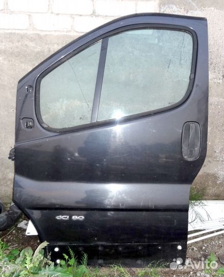 Рено Трафик дверь передняя боковая