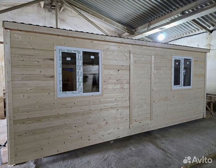 Металлический блок бытовка