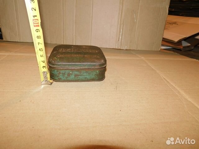 Антикварная,жестяная коробка Цейлон монпасье смесь