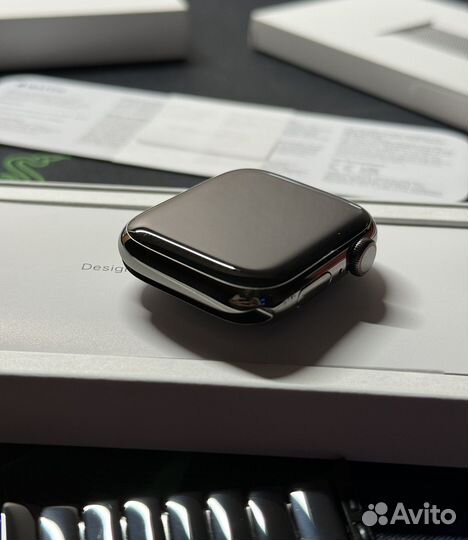 Apple Watch stainless steel S9 45 MM 100% Graphite