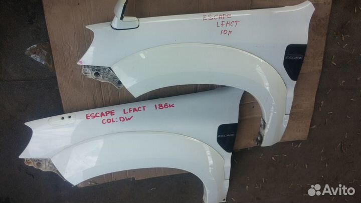 Ford Escape тайванец 2007-09г крыло переднее левое