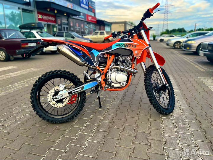Мотоцикл Avantis A2 172FMM 250 кубов