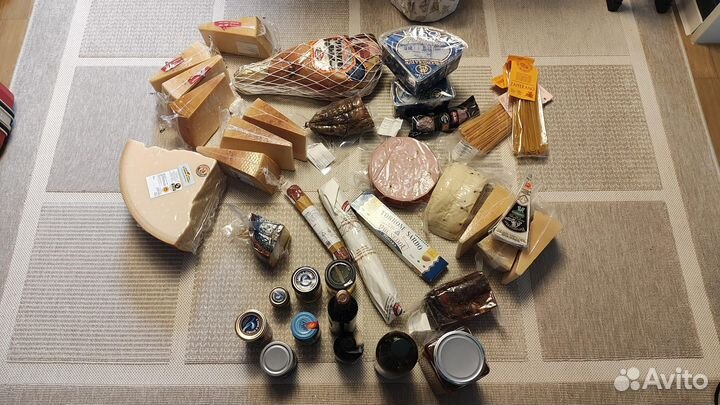 Сыр Parmigiano Reggiano Grana Padano Prosciutto