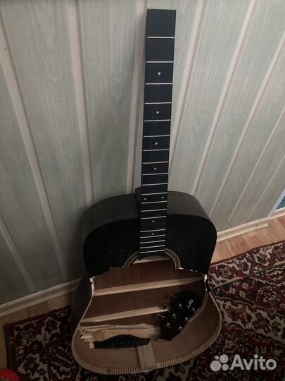 Акустические гитары на ремонт