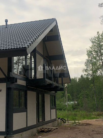 Дом 265 м² на участке 25 сот.