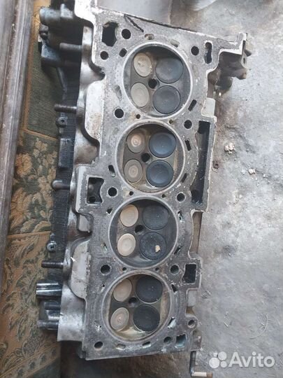 Двигатель в разборе G4KC