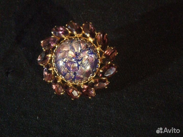 Винтажная брошь