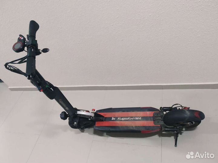 Электросамокат Kugoo M4