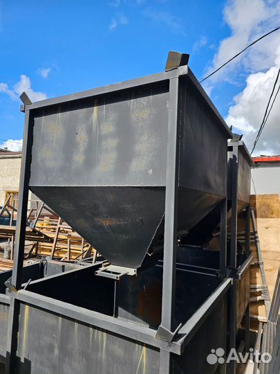 Бункер металлический