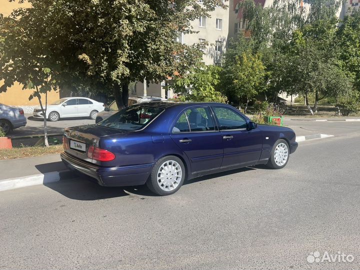 Mercedes-Benz E-класс 2 МТ, 1997, 226 100 км