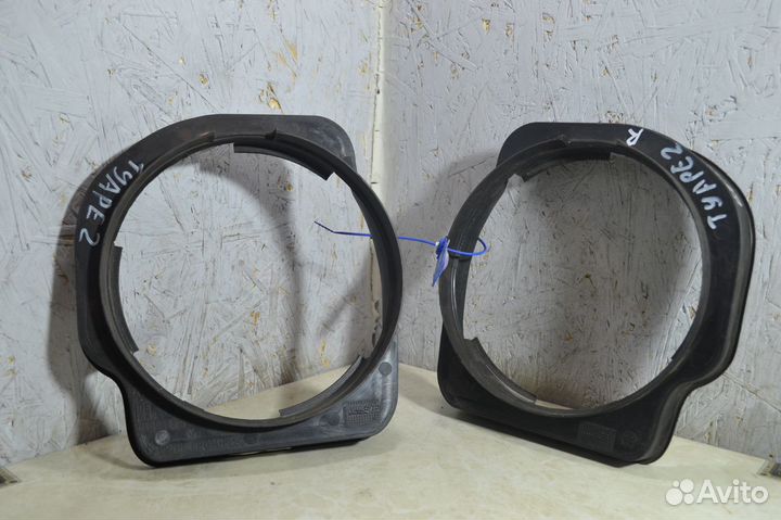 Кронштейн динамика Volkswagen Touareg