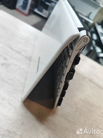 Нэтбук Samsung 2/4потока/4озу/SSD60Гб в хорошем