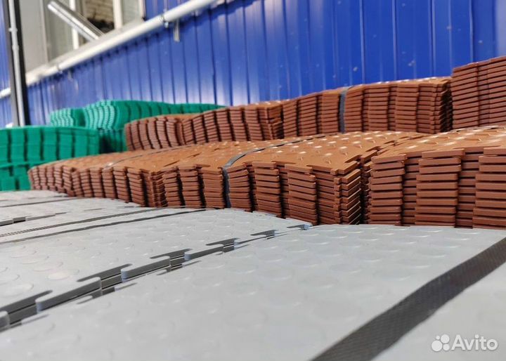 Модульная пвх плитка в автосервис / сто