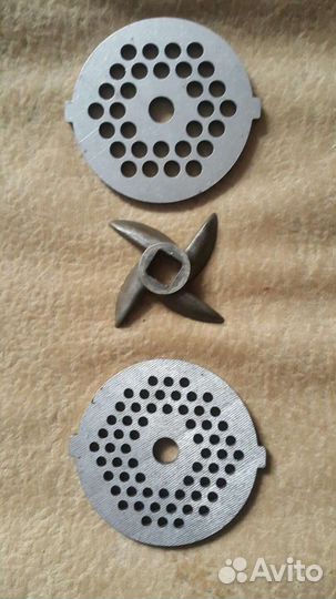 Нож, решетки для мясорубки(цена за все)