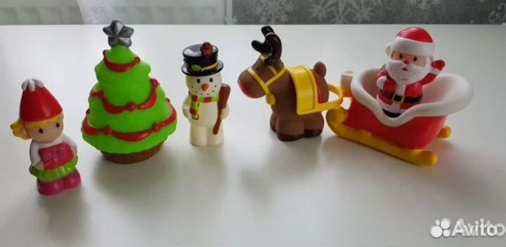 Фигурки автобус и другие игрушки ELC