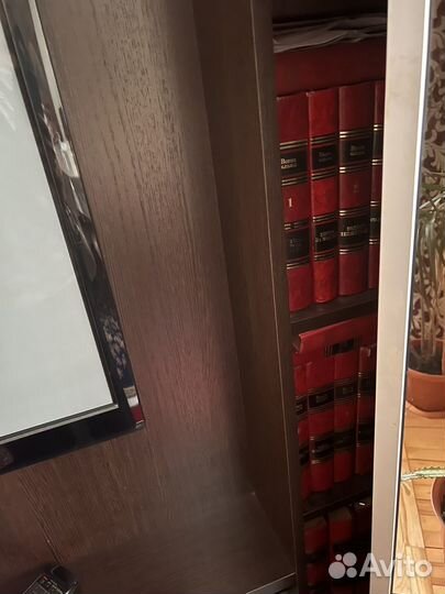 Подствка под телевизор