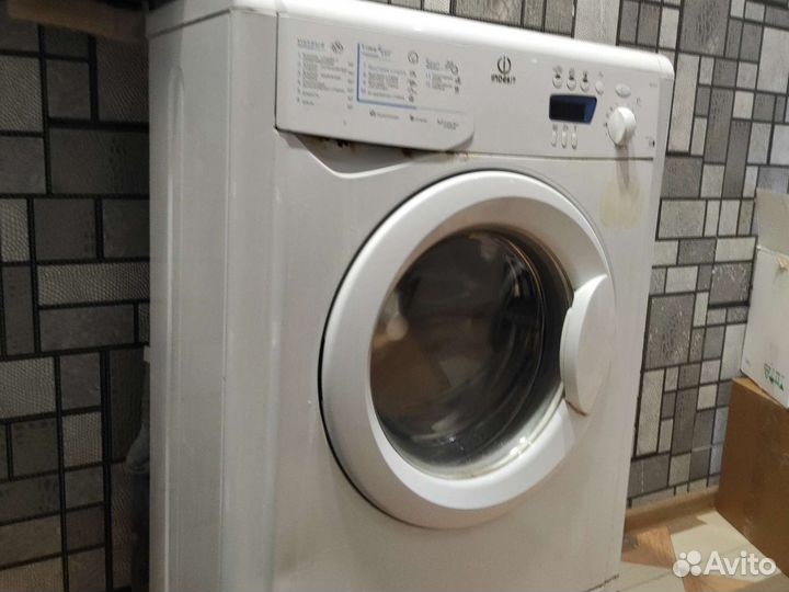 Стиральная машина indesit узкая