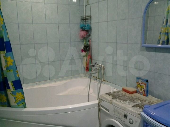 Комната 18 м² в 4-к., 1/2 эт.