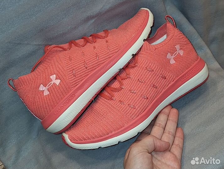 Кроссовки under armour 39-40