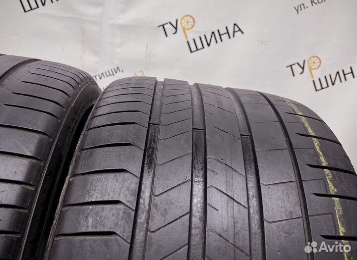 Pirelli P Zero PZ4 305/30 R21 94Y